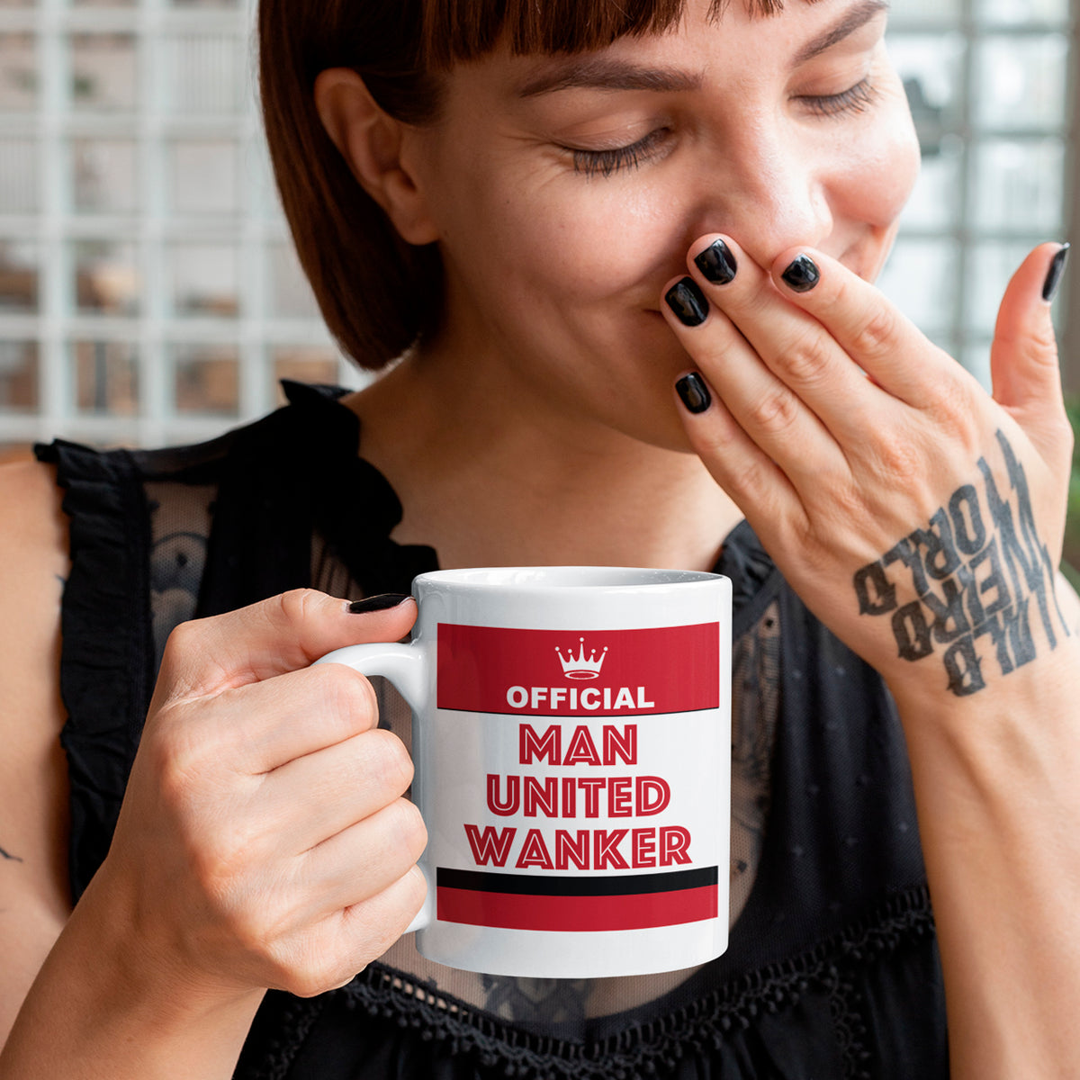 Manchester United female football mug paired with novelty teabag – ideal girls fan gift set